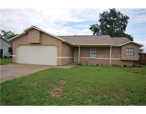 525 Battersea Ave., Deltona, FL 32738