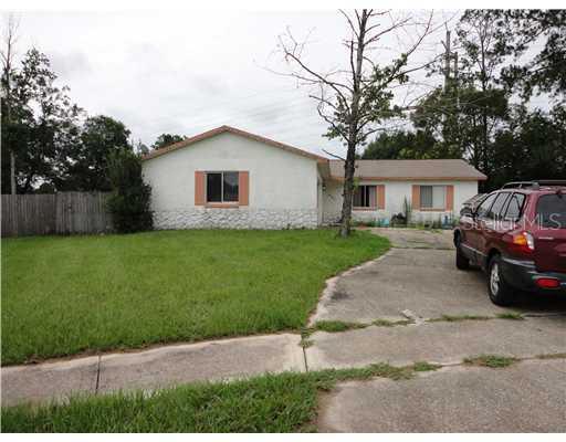 621 Grovewood Ave., Sanford, FL 32773