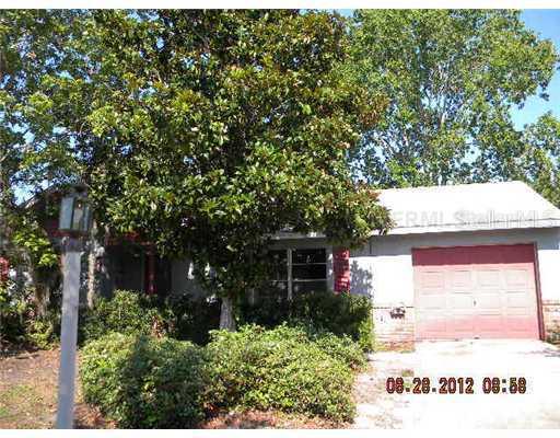 980 Trellis Ave., Deltona, FL 32738