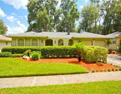 610 Iris St., Altamonte Springs, FL 32714