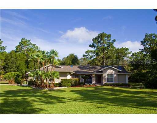 1201 Groveland Dr., Chuluota, FL 32766