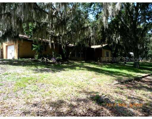 919 S Lake Ave., Groveland, FL 34736