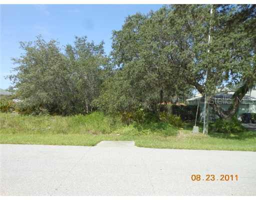 Snapper Dr., Poinciana, FL 34759