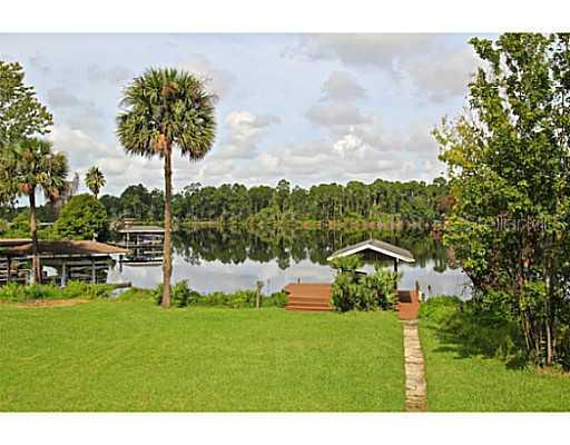 360 Langford Dr., Chuluota, FL 32766