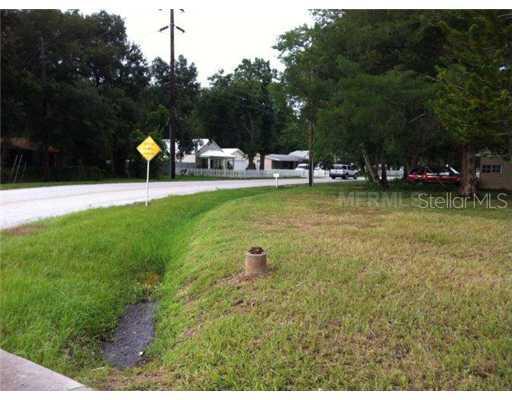 3006 Villa Dr., Orlando, FL 32810