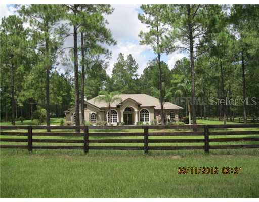 24019 Green Gardens Ct., Eustis, FL 32736