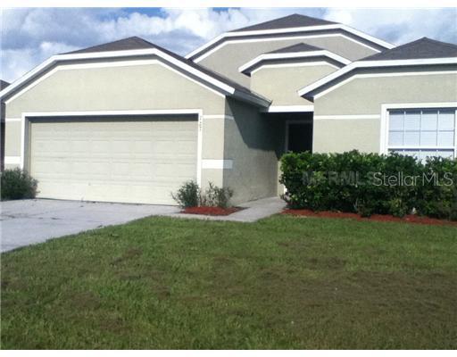727 Versailles Ln., Kissimmee, FL 34759