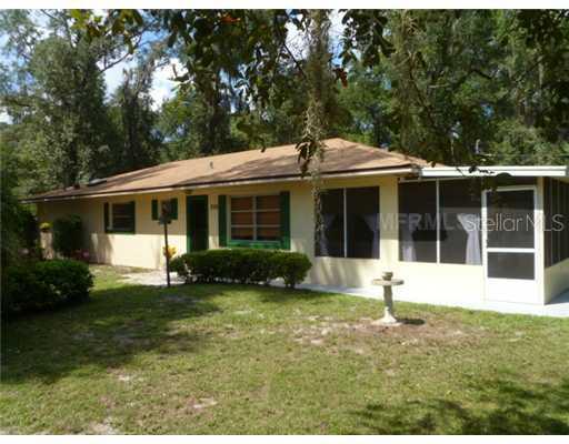 350 3rd St., Geneva, FL 32732