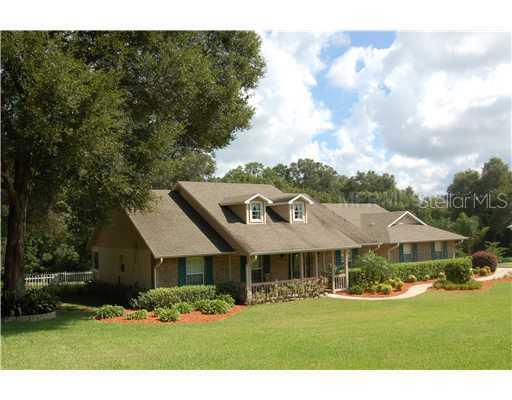 23619 Sunset View Dr., Sorrento, FL 32776
