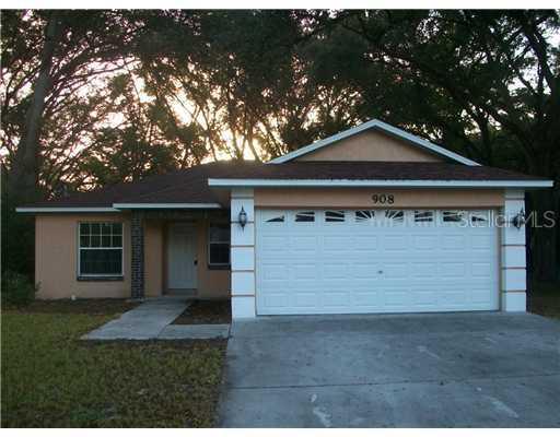 908 Ida St., Wildwood, FL 34785