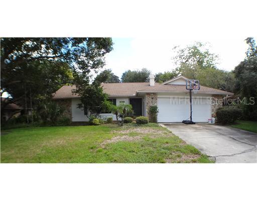 305 Hickory Dr., Longwood, FL 32779