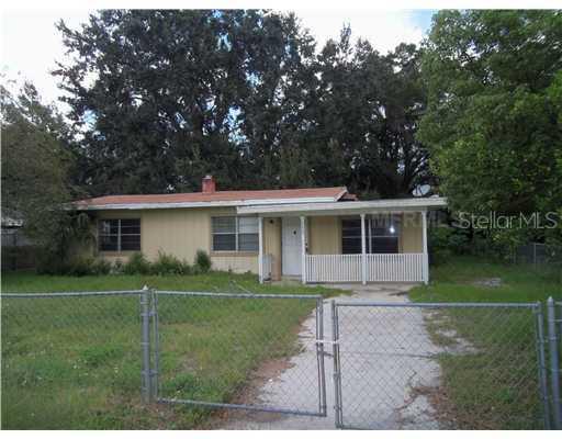 3285 Avenue Q, Winter Haven, FL 33881