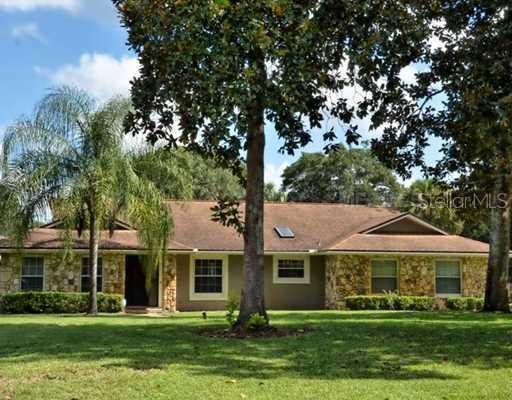 923 Woodcrest Way, Oviedo, FL 32765