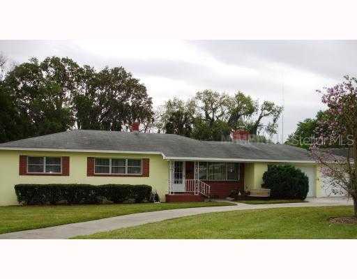 15 N Lakewood Ave., Ocoee, FL 34761