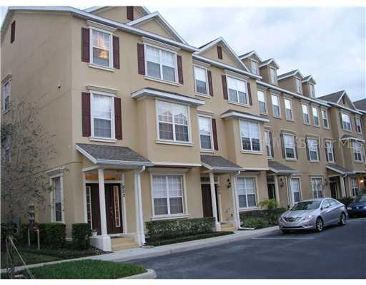 652 Pensacola Ln., Lake Mary, FL 32746