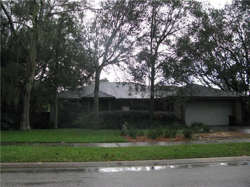 2303 Kimberwicke Cir., Oviedo, FL 32765