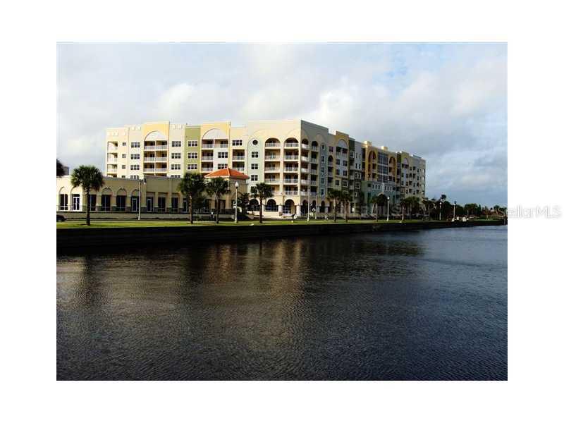 225 W Seminole Blvd. #303, Sanford, FL 32771