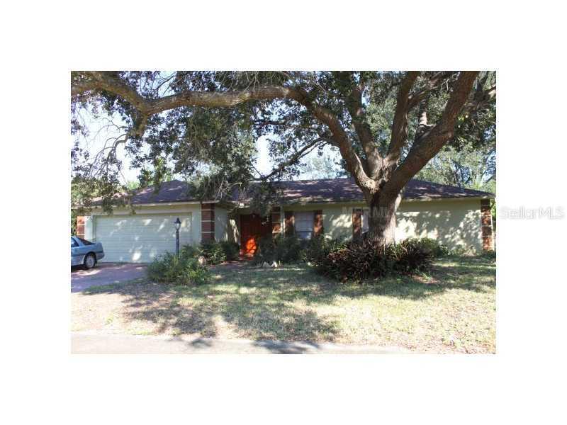 7621 Village Green Dr., Winter Park, FL 32792