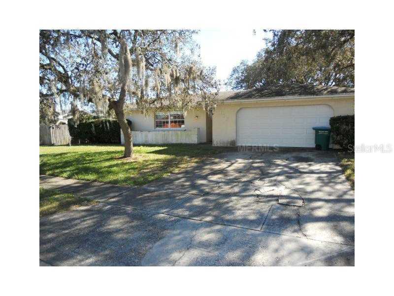 127 Dellwood Dr., Longwood, FL 32750