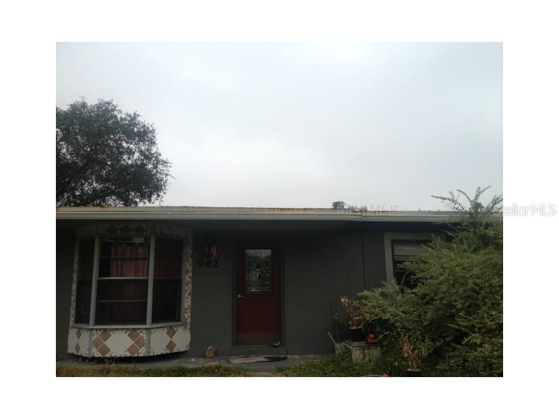 962 N Village Dr., Deltona, FL 32725