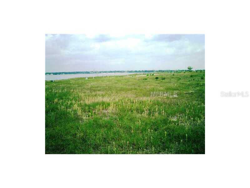 Campion Blvd, Winter Haven, FL 33881