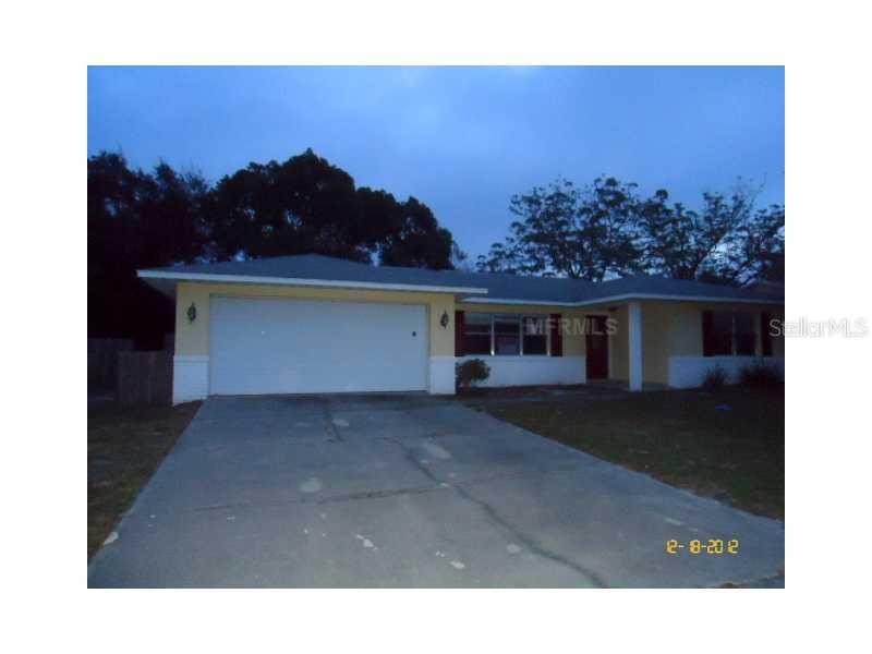 1576 Lavilla St., Deltona, FL 32725