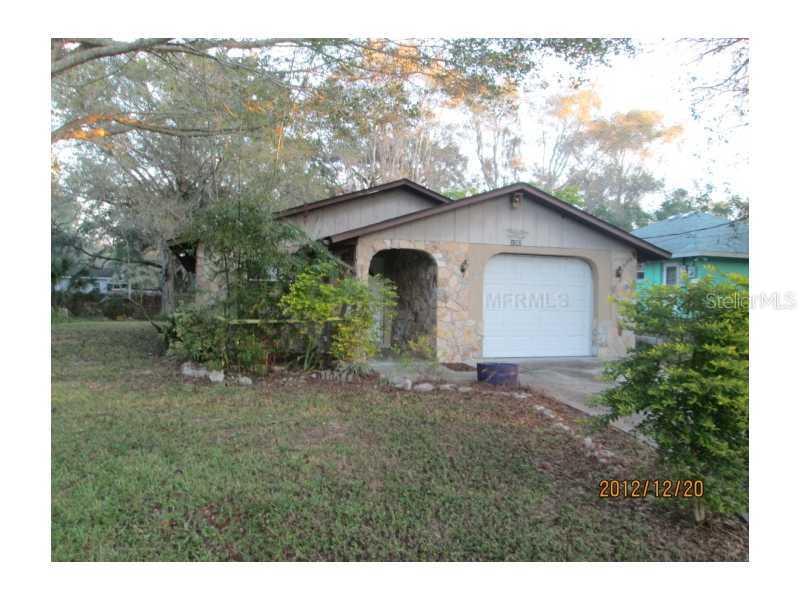 1303 31st Ave., Bradenton, FL 34208