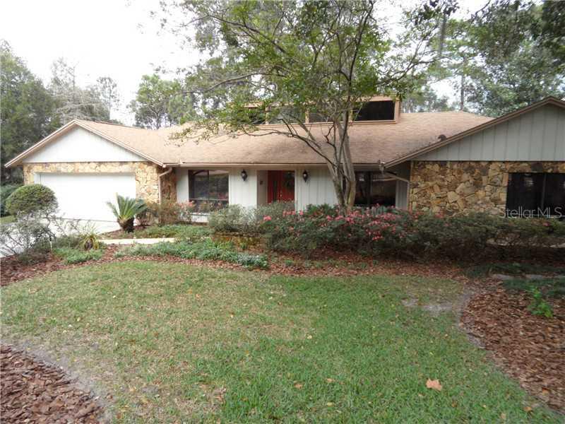 109 Ridgewood Dr., Longwood, FL 32779