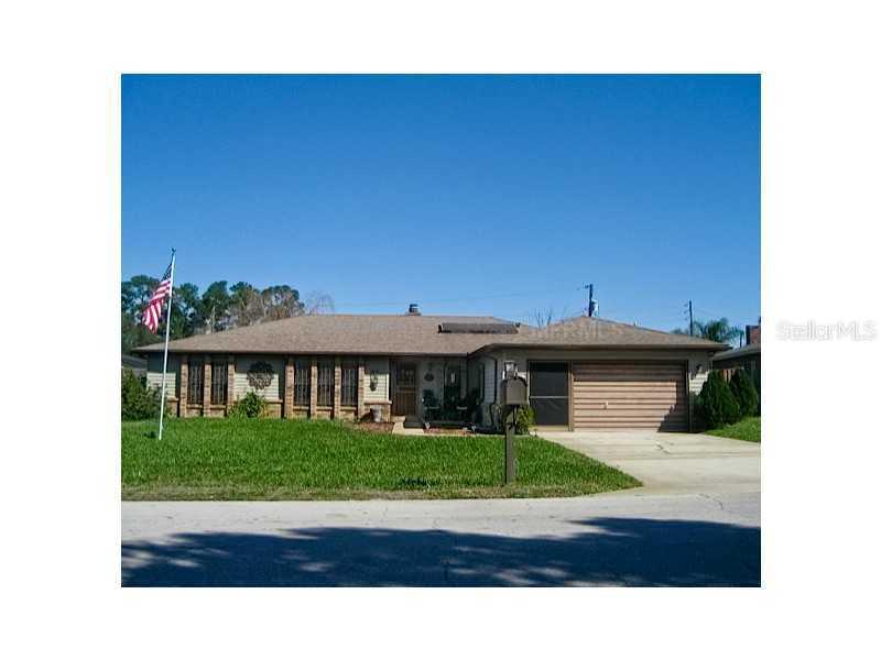 881 E Fairbairn Dr., Deltona, FL 32725