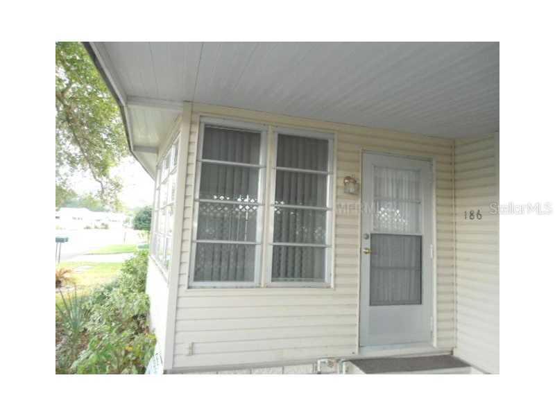 186 Hibiscus Way, Leesburg, FL 34748