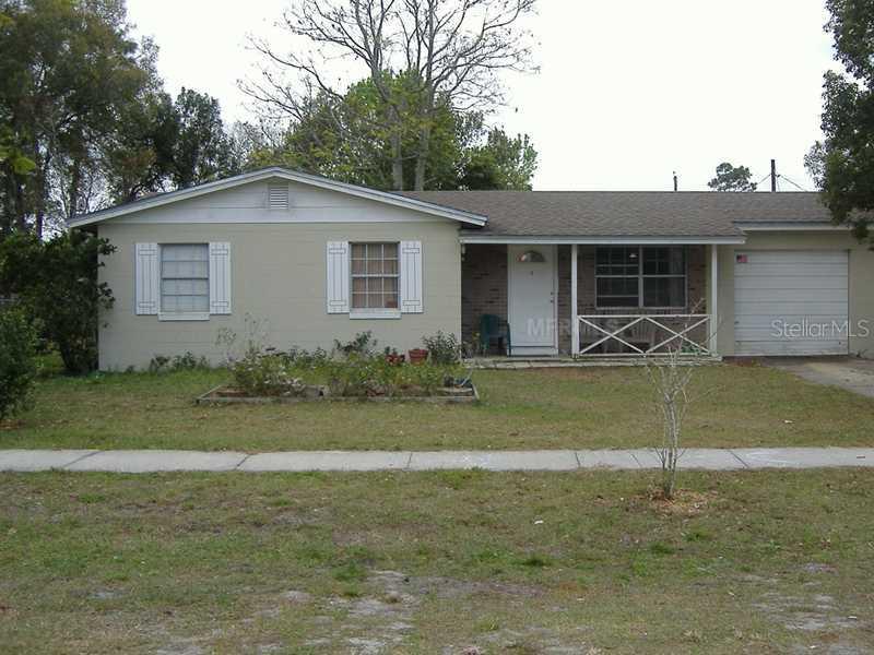 120 1st St., Chuluota, FL 32766