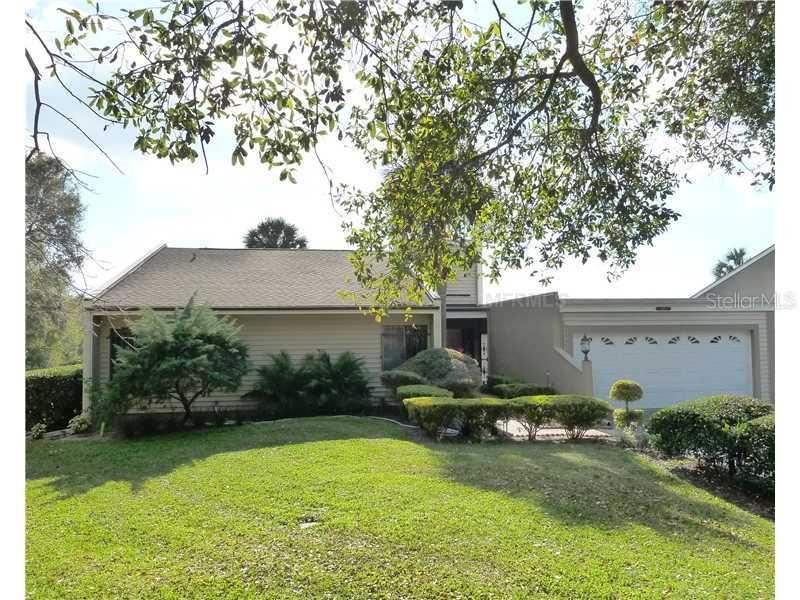 1483 Oak Pl., Apopka, FL 32712