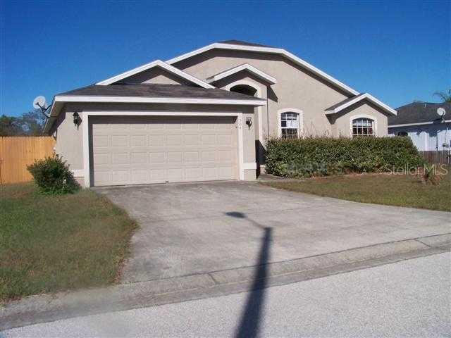 1304 Coventry Ct., Winter Haven, FL 33880