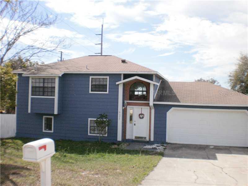 977 Anderson Dr., Deltona, FL 32725