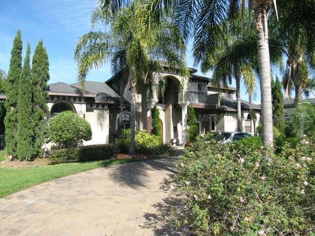 375 Dubsdread Cir., Orlando, FL 32804
