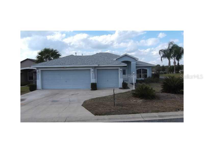 3286 Seven Seas Dr., Tavares, FL 32778