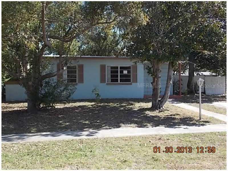 1471 Whitewood Dr., Deltona, FL 32725