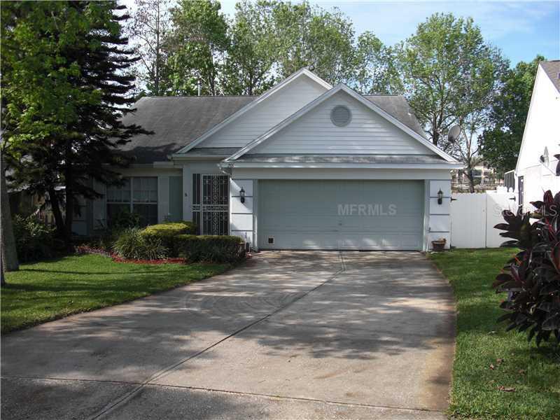201 Oak Park Pl., Casselberry, FL 32707