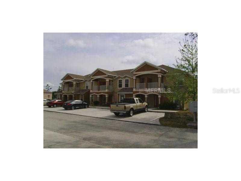 160 Bowie Ln. #5, Kissimmee, FL 34743