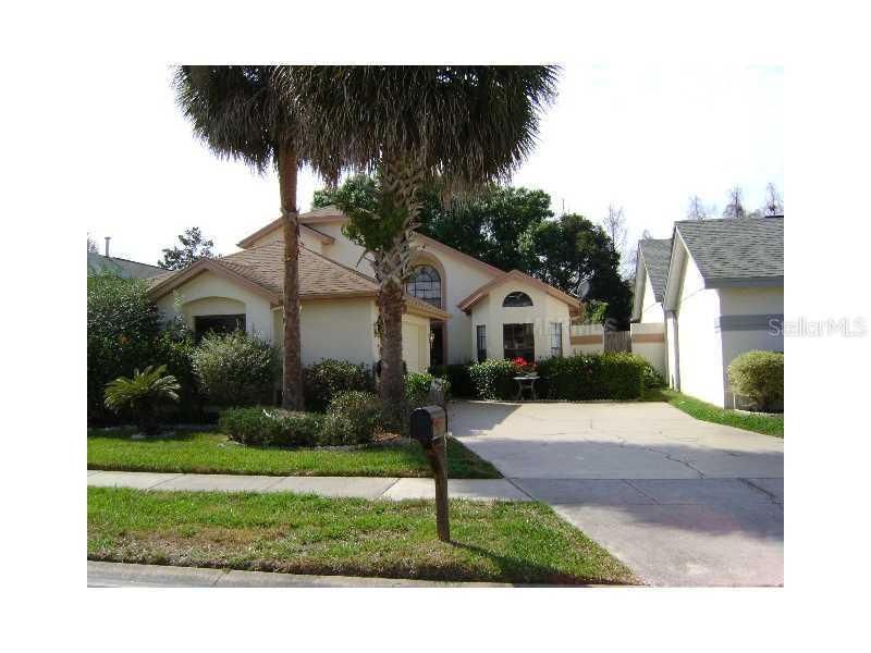 5873 Parkview Point Dr., Orlando, FL 32821