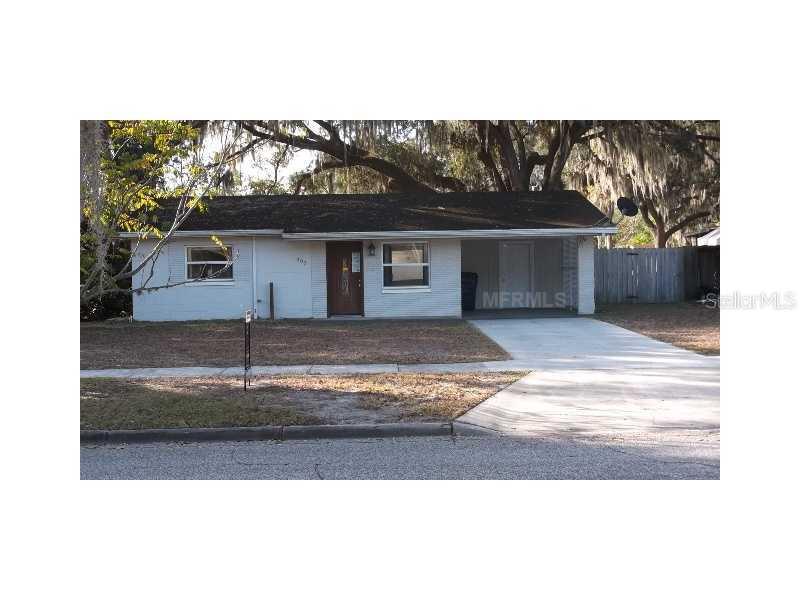 403 Palm Way, Tavares, FL 32778