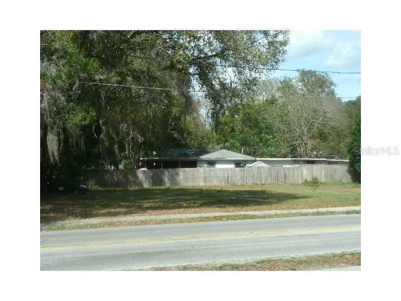 54 Rewis St., Ocoee, FL 34761