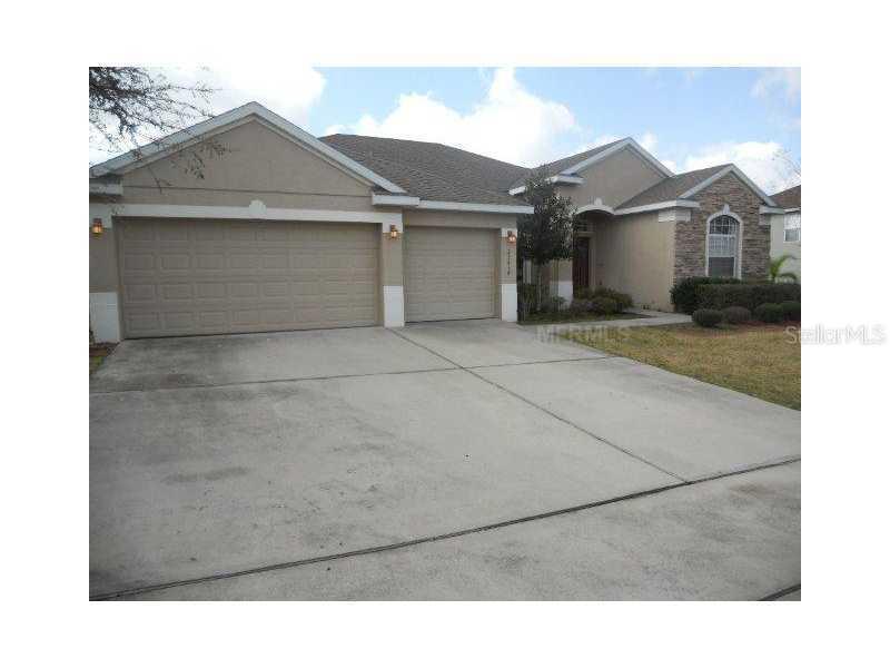 23618 Valderama Ln., Sorrento, FL 32776