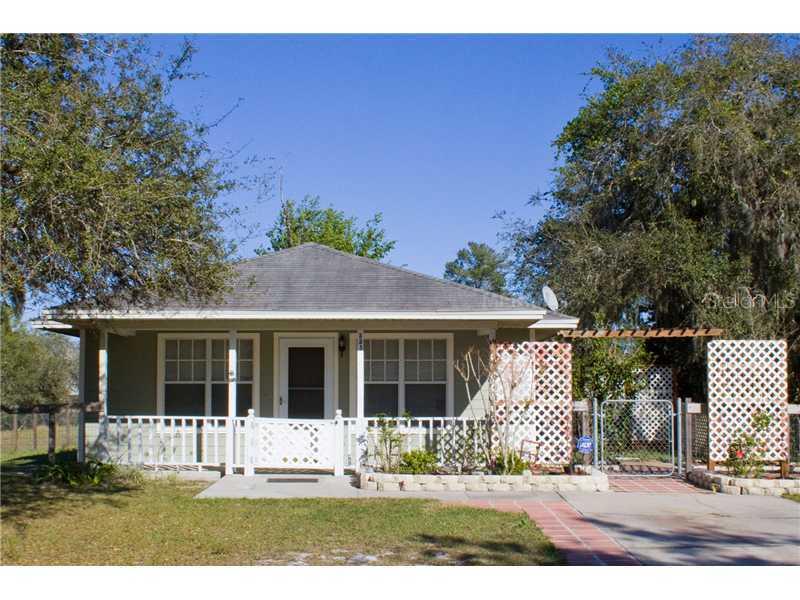 353 Daisey St., Oviedo, FL 32765