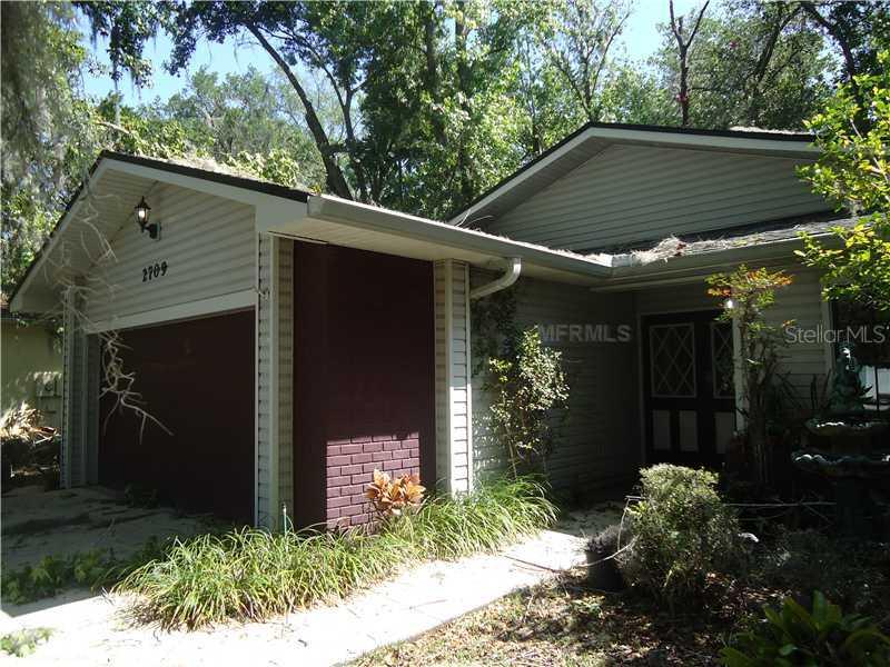 2709 Curry Woods Dr., Orlando, FL 32822