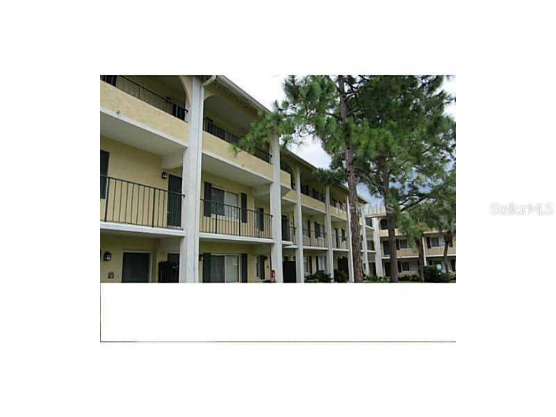 127 Oyster Bay Cir. #310, Altamonte Springs, FL 32701