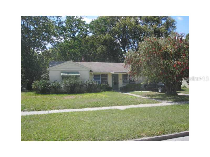 2124 Stanley St., Orlando, FL 32803