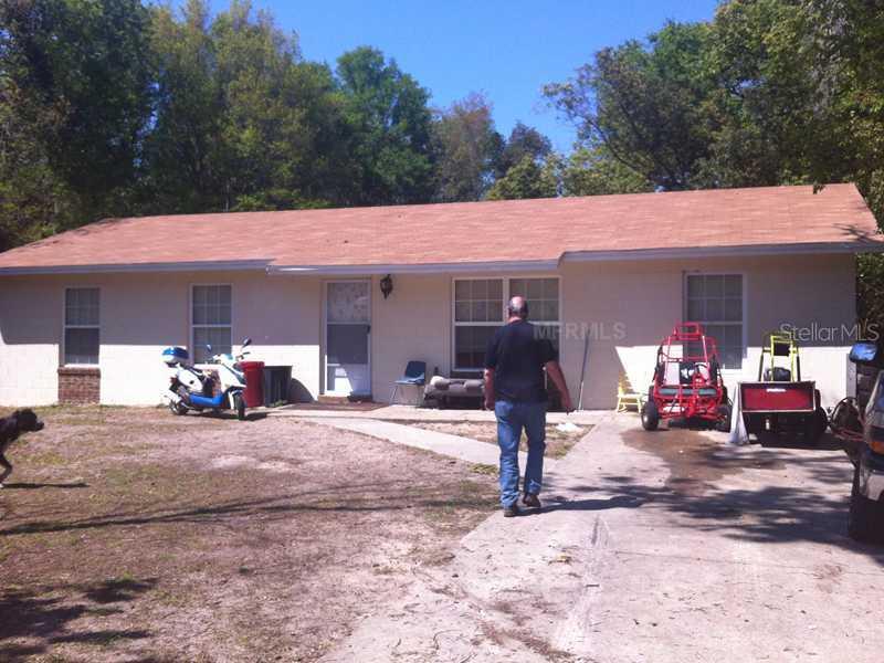 23649 Franklin Ave., Sorrento, FL 32776