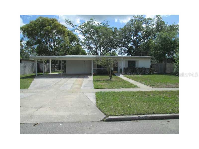 2203 Barksdale Dr., Orlando, FL 32822