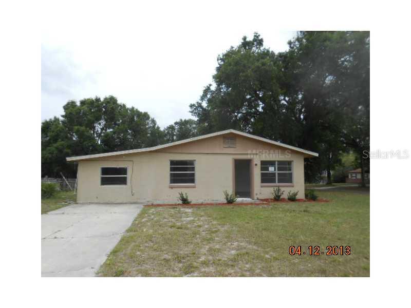 1820 Azalea Ln., DeLand, FL 32720